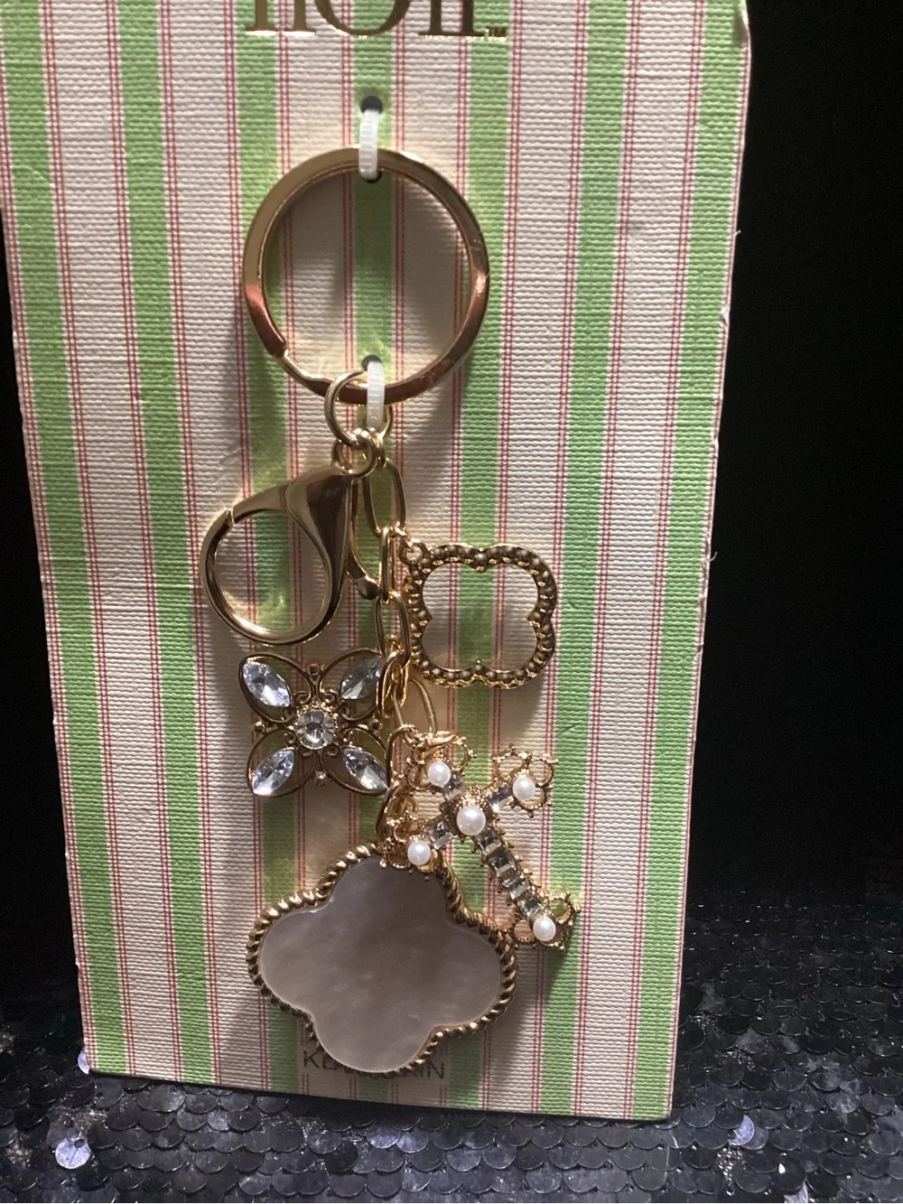 nOir Jewelry Gold-tone Floral & Clover Keychain with Mother-of-Pearl Charm